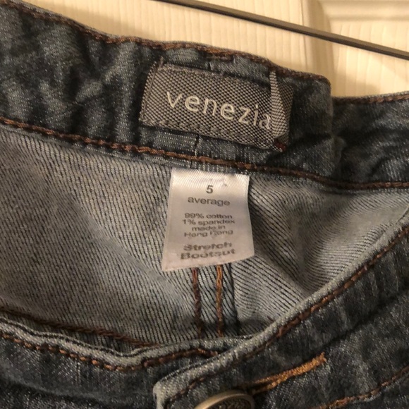 Bootcut jean - Picture 2 of 3